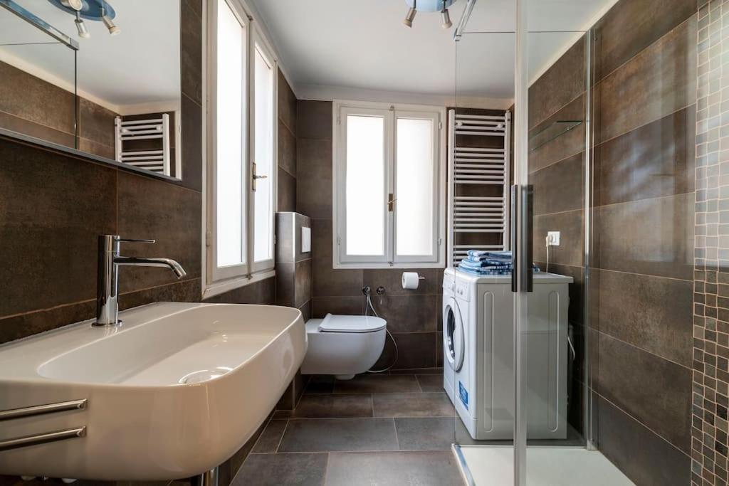 Ca Dei Zoti3 With Luggage Room Венеция Екстериор снимка